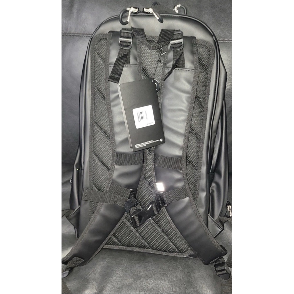 NWT Hurley Black Renegade II Backpack Mens OS Water Resistant Tactical Surf Bag - Picture 8 of 12
